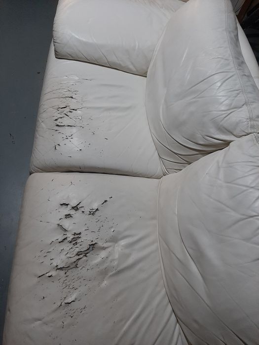 Sofá de canto 7 lugares em pele branco