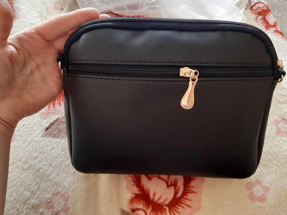 Небольшая сумочка/клатч