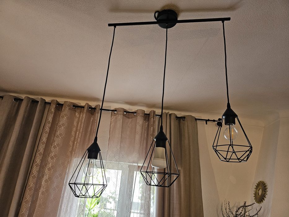 2 pares de candeeiros de sala