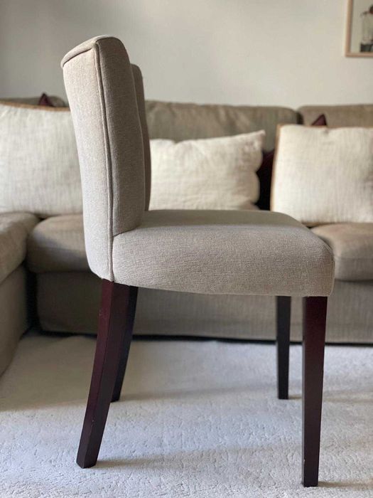 8 CADEIRAS para MESA de JANTAR em madeira