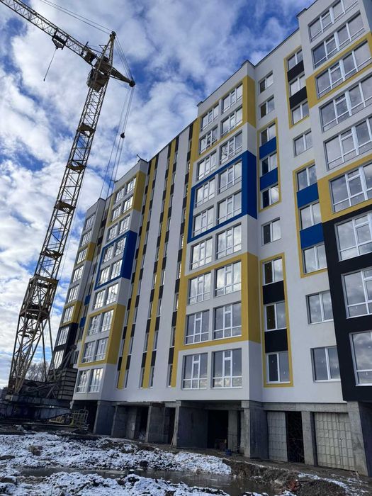 2к, Виставка , середній повер, зарічанська, ціна топ, оформлення за вл