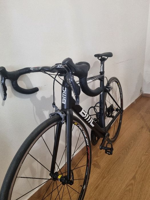 BMC teammachine SLR01 - shimano ultegra di2 11v - sensor de potência giant