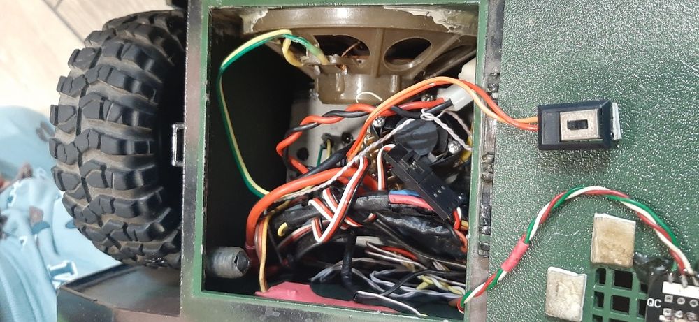 Продам Man rc 1/10 traxxas tamiya hpi axial himoto