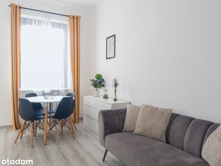 Apartament z 2 sypialniami przy Deptaku
