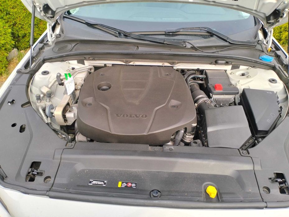 Volvo S90 D4 Momentum
