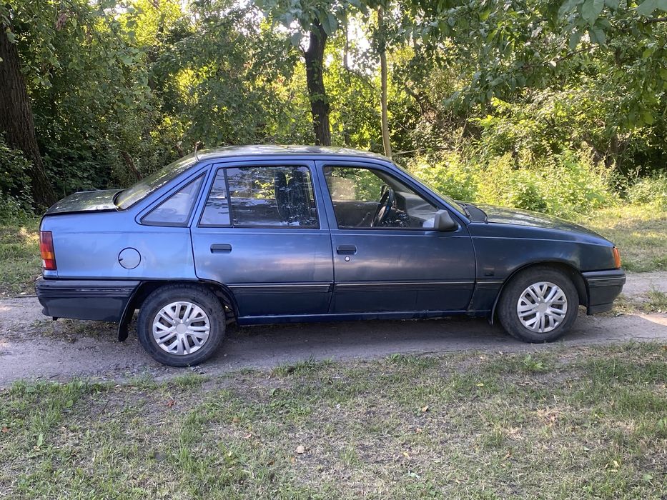 Продам Opel 1.3 Г/Б