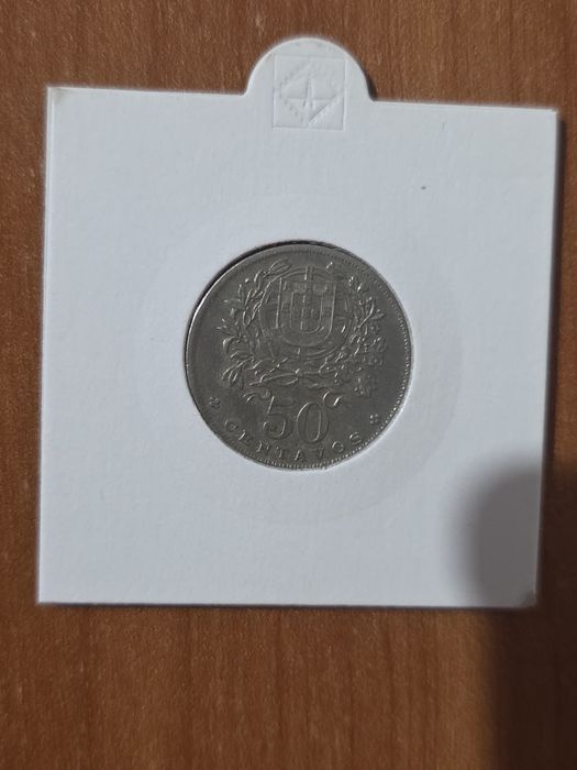 Moeda de 50 Centavos de Portugal de 1966