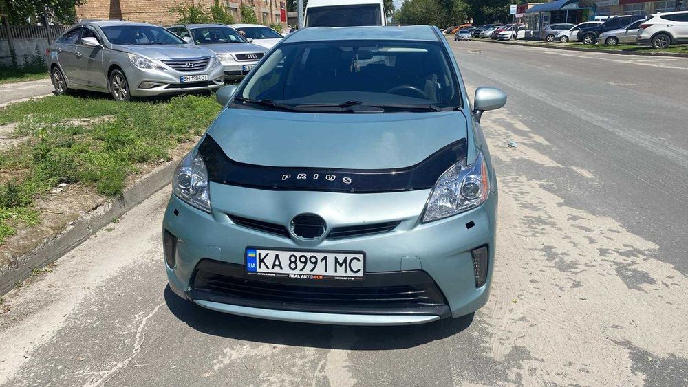 Робота на % Toyota Prius. Водії таксі UKLON/BOLT.  Виплати ЗП щодня!