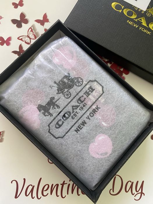 Продам кошельок COACH