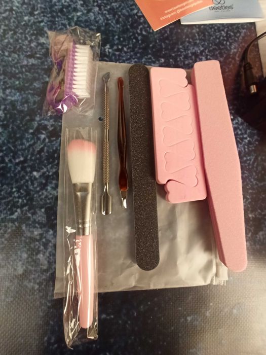 Стартовий Набір гель-лаків для нігтів Beetles з УФ лампою 48 Вт