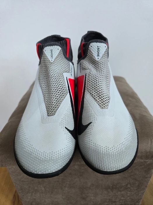 Nike React Phantom ACC TF buty piłkarskie rozm. 41 turfy profesjonalne