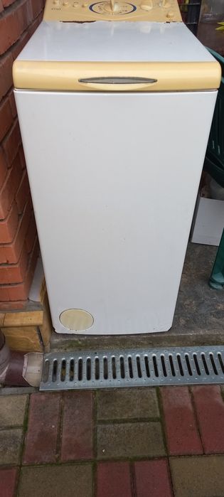 Продам стиральну машину