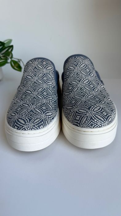 Жіночі сліпони Clarks