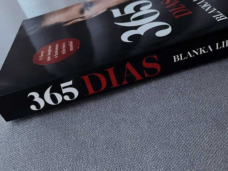 Livro “365 Dias” - Romance Jovem