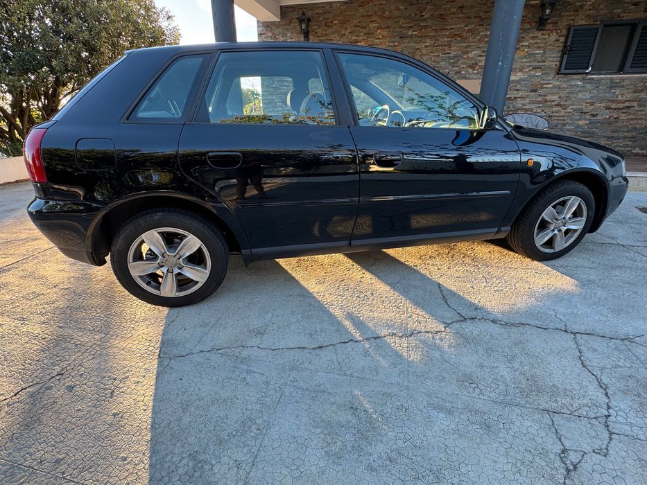Audi A3 1.6 (8L)