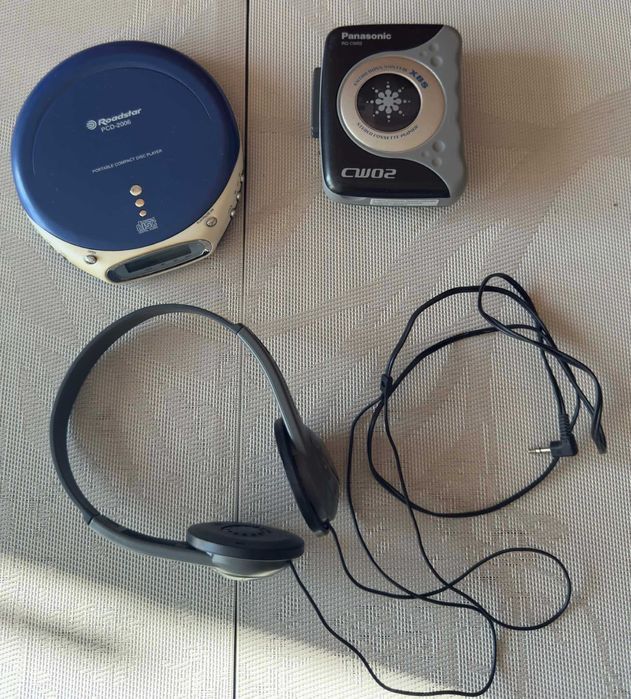 Zestaw Panasonic RQ-CW02 + słuchawki i Roadstar PCD-2006
