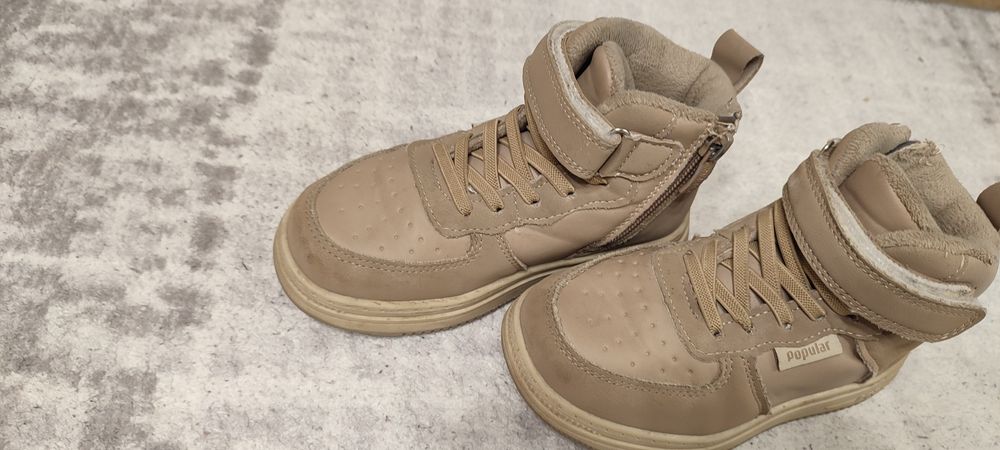 Демісезонні ботінки на дівчику