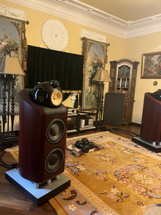 Акустика Bowers & Wilkins 803S