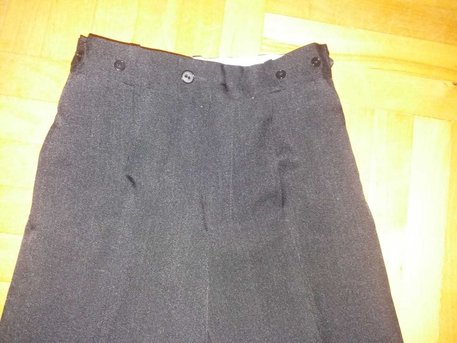 Spodnie czarne eleganckie komunijne 128/134