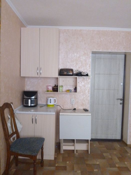 Здам кімнату в квартирі біля Будинку Офіцерів без хозяйки