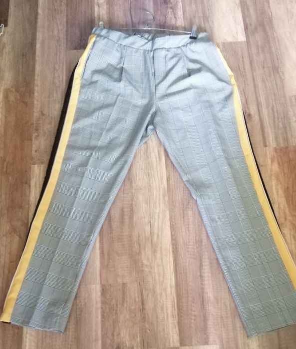 Штани жіночі з лампасами