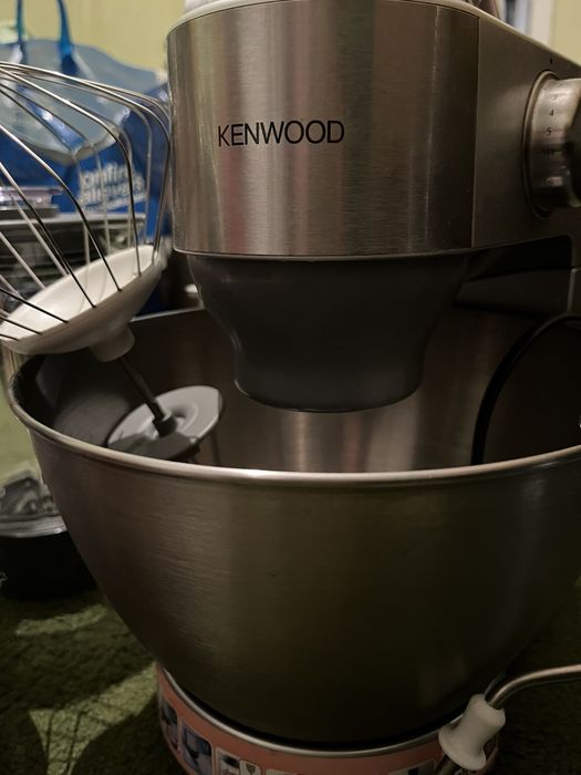 Кухонний комбайн Kenwood KM280