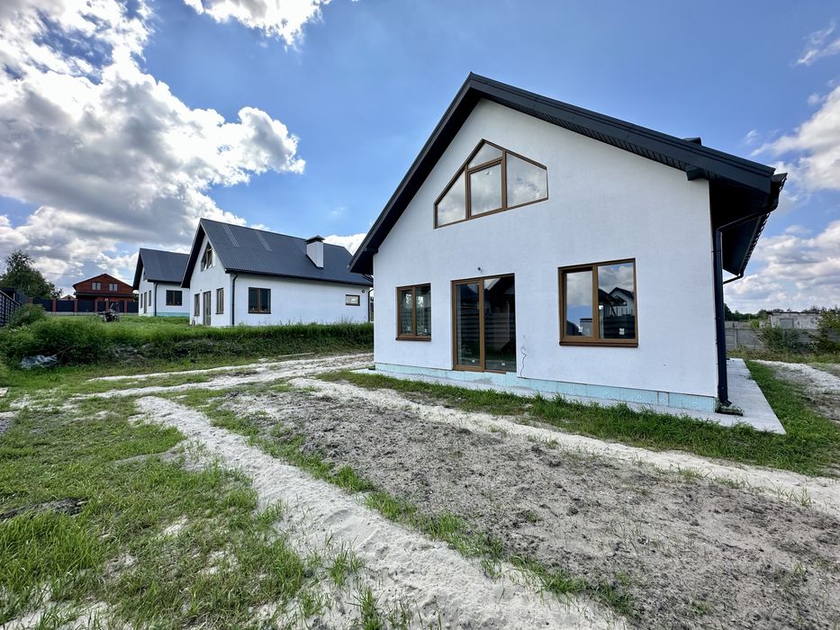 Продаж будинку з частковим ремонтом. Ціна - 79 000$ без комісії