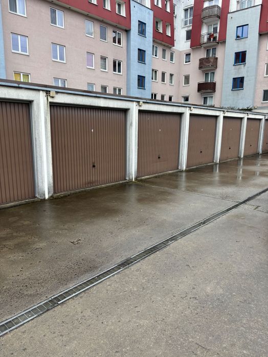 Sprzedam garaż ul.Poranna