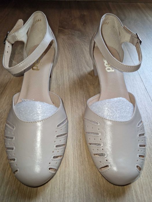 Damskie buty letnie