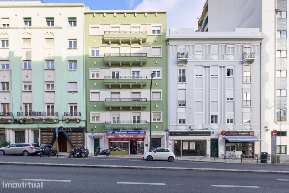 Quarto - localizado em Alameda Lisbon