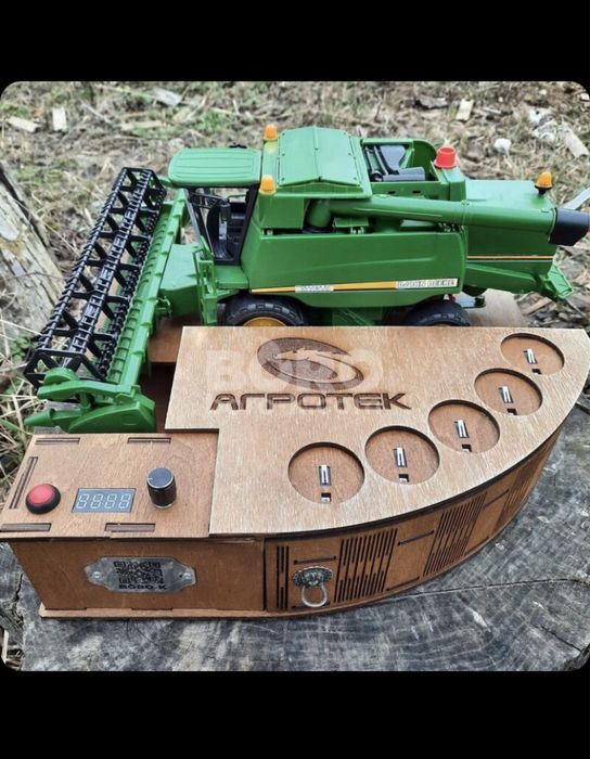 Наливатор “Комбайнер” John Deere під 5 чарок