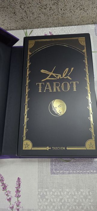 Карты Таро Сальвадор Дали