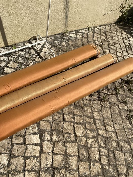 Sanefas para cortinados de cetim