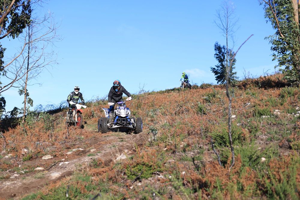 Suzuki ltz 400 muito bom estado