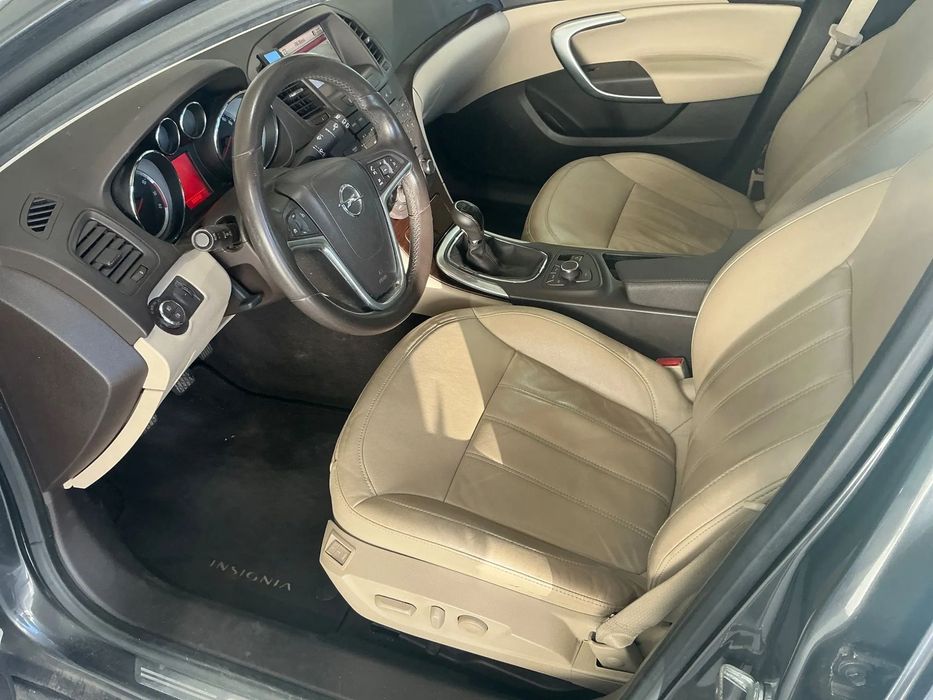 Opel Insignia 1.6T Full Opcja I właściciel Piękna Bezwypadkowa NOWY Rozrząd