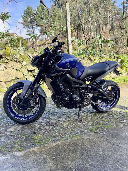 MT 09.  2020. Nada a apontar. Revisao em dia