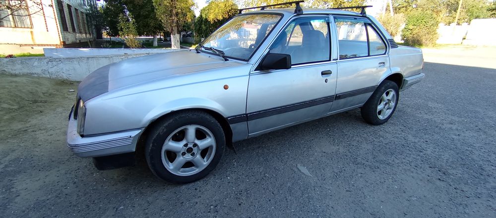 Opel ascona торг/обмен