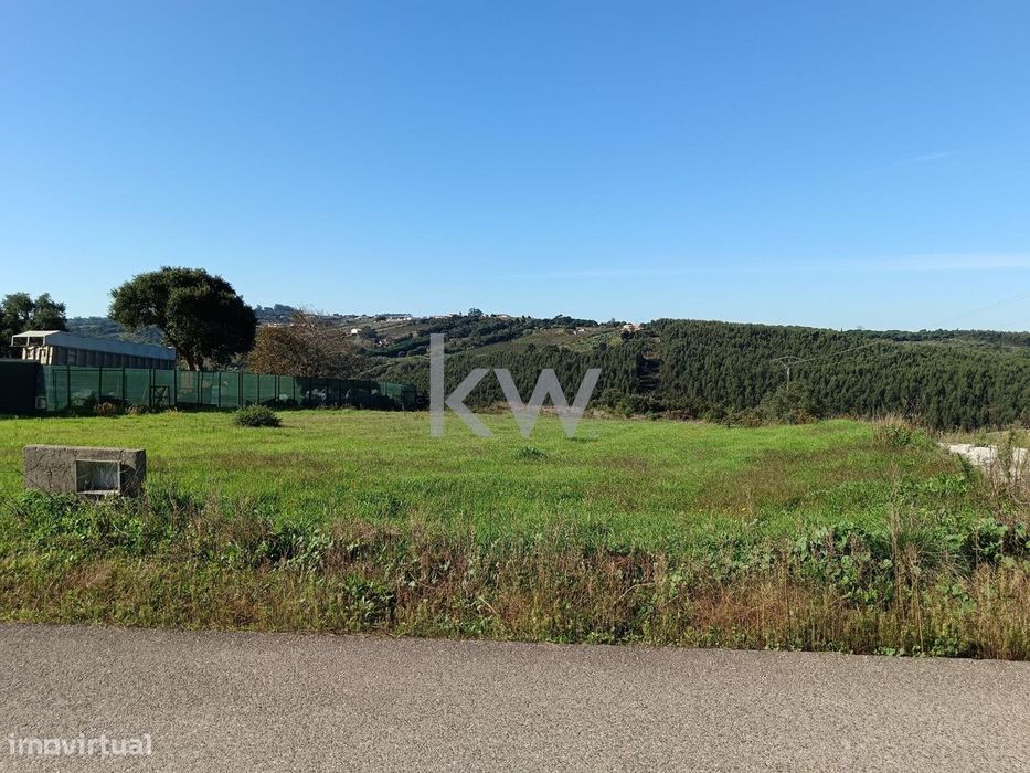 Terreno Rústico de 11.800m2 em Casal do Redondo – A dos Negros, Óbidos — A dos Negros, Leiria