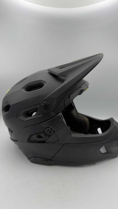 Powystawowy Kask Rowerowy Full Bell Super DH Mips r. M (55-59cm)