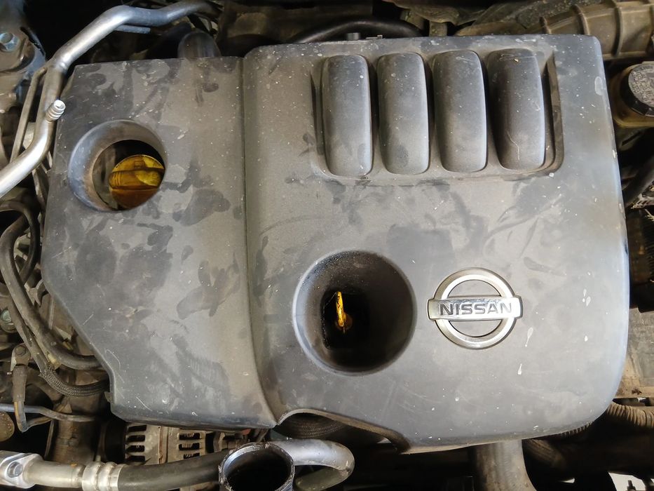 Cobertura do motor / blindagem superior do motor NISSAN QASHQAI +2 (JJ