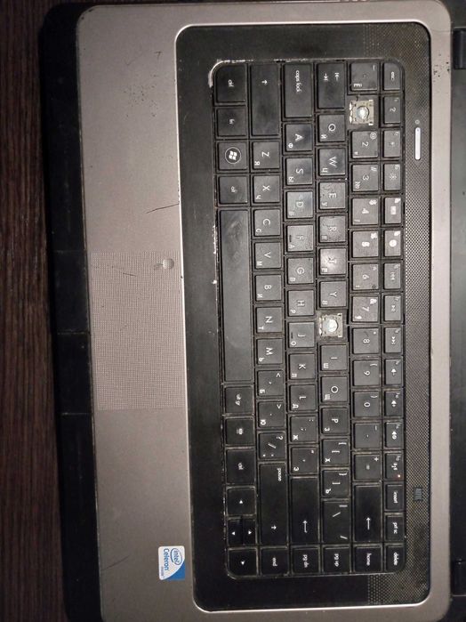 Ноутбук HP-630 працює