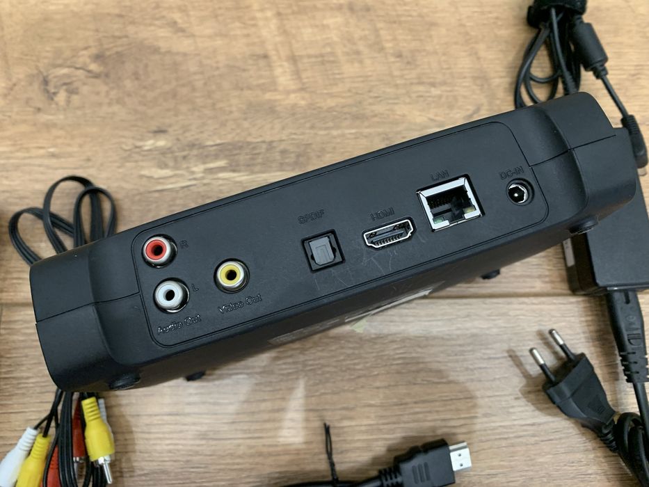Asus O!Play HDP-R1 медиаплеер для ТВ, USB, сеть, пульт