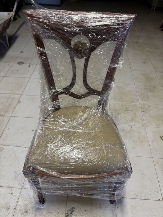 Cadeiras Estilo Neo classico /Imperio Madeira macica e dourados