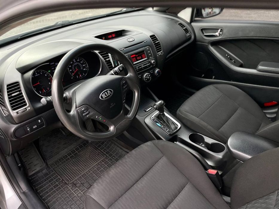 Кia Cerato 2013 год на автомате