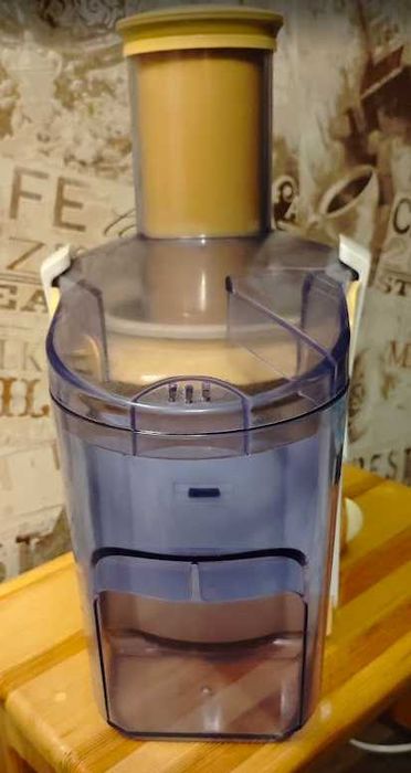 Соковижималка PHILIPS HR 1853 (вживана)