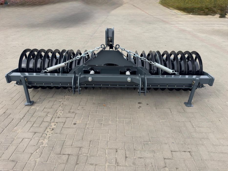 Wałek wał przedni teownikowy 3,0m 300cm 700mm
