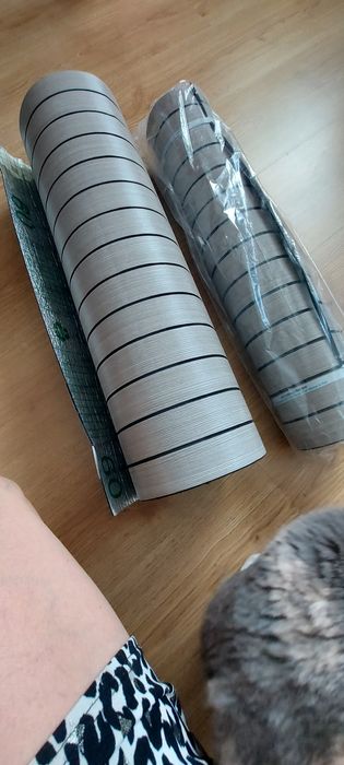 Tapety samoprzylepne