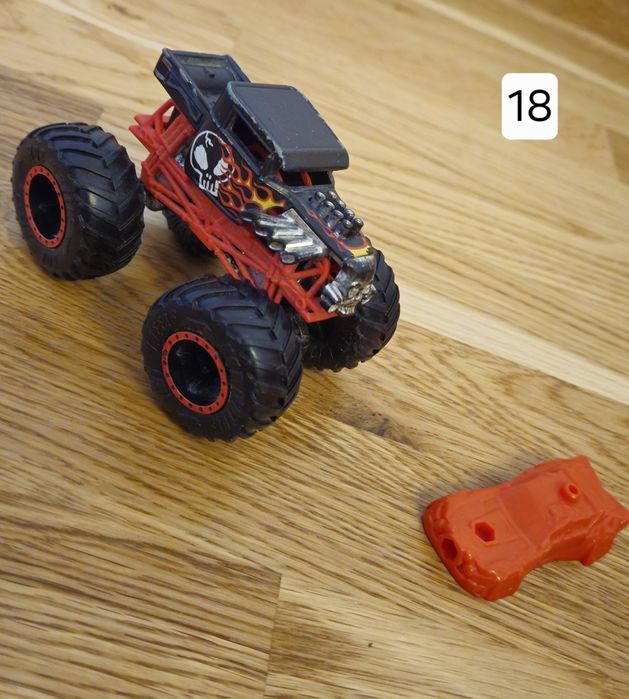 Hot Wheels, Matchbox, Majorette