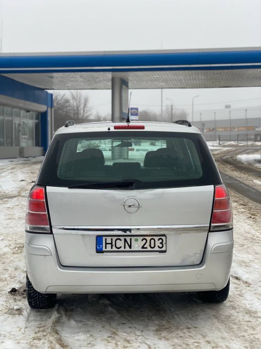 Opel Zafira 2007р 1,9tdi 7 місць механіка 6 ступка в ідеальному стані