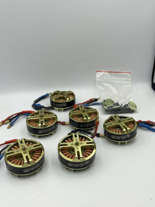 6x silnik Turnigy Multistar 570Kv 22Pole Multi-Rotor Outrunner